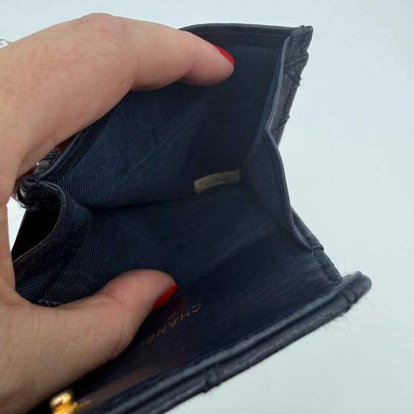 Chanel Navy Quilted Wallet - Picture 7 of 7